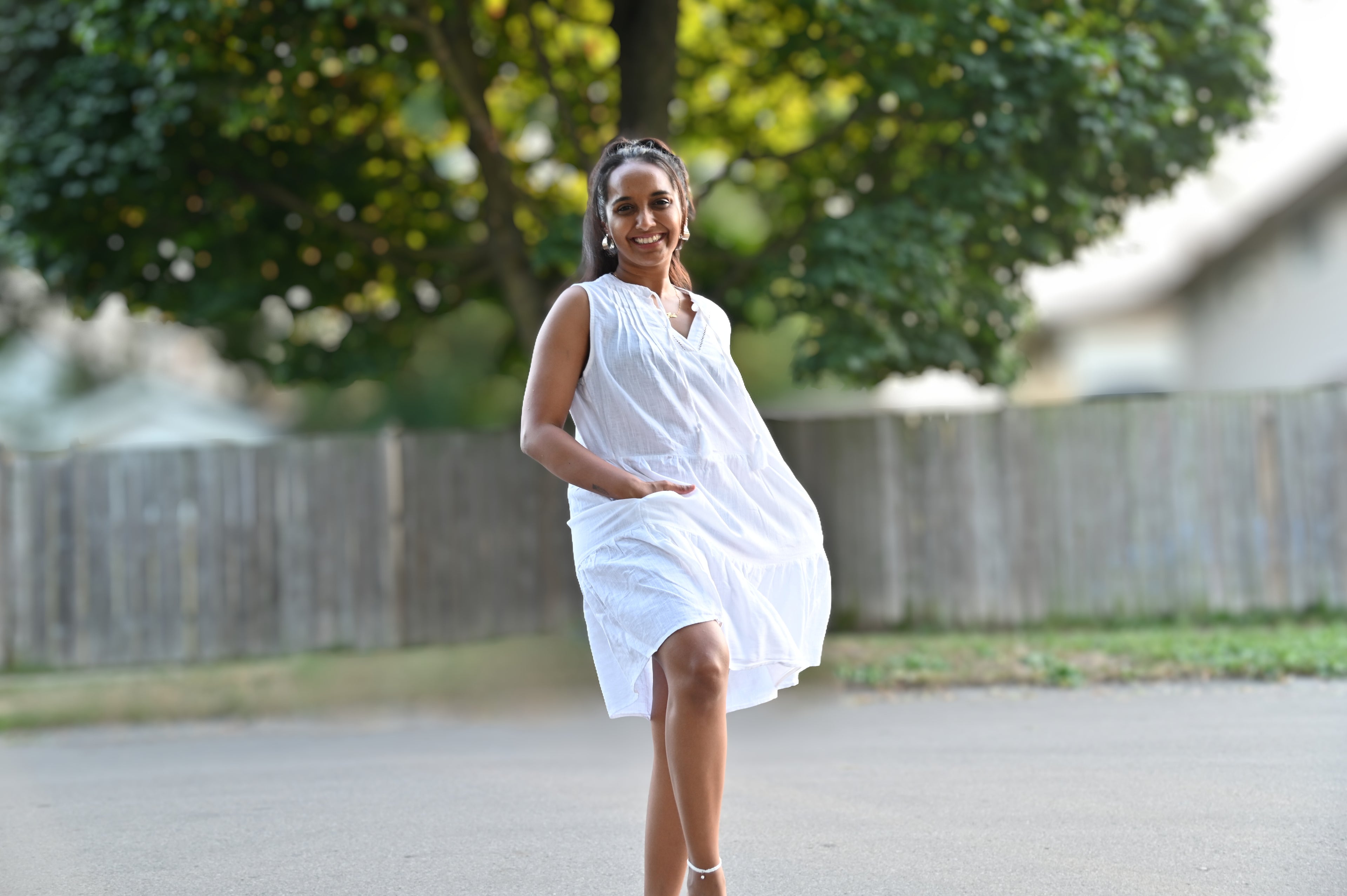 The Cloud Linen Dress – White